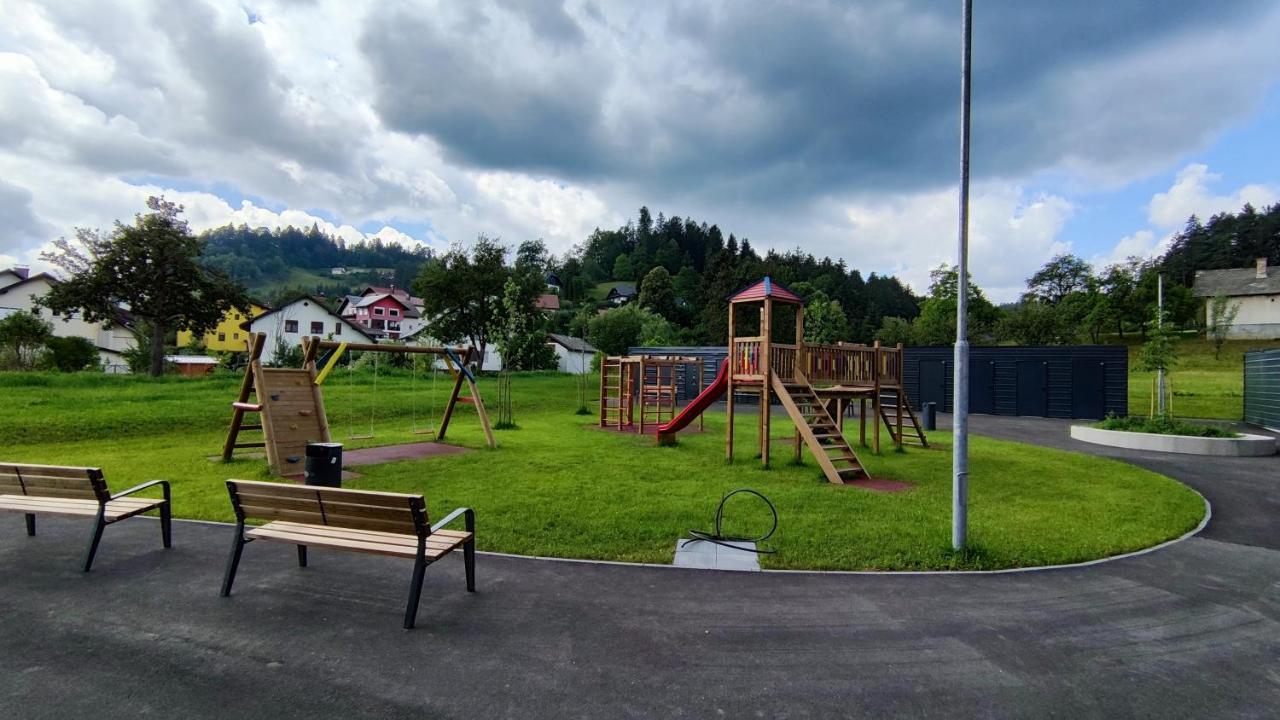 Apartment Ozare Slovenj Gradec Exteriör bild